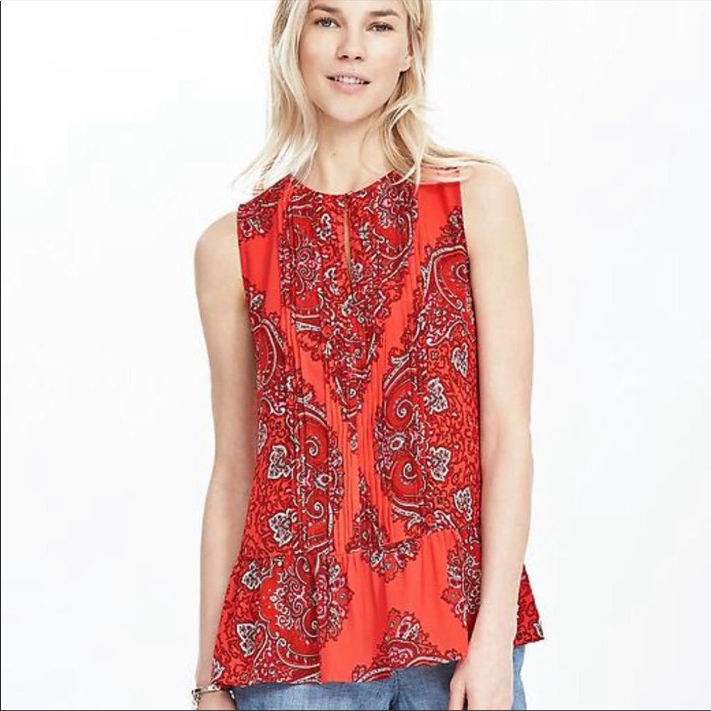 Banana Republic Paisley Pintuck